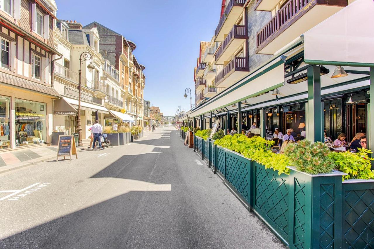 Castel Saint Clair - Trois Pieces - Deauville Centre Екстер'єр фото