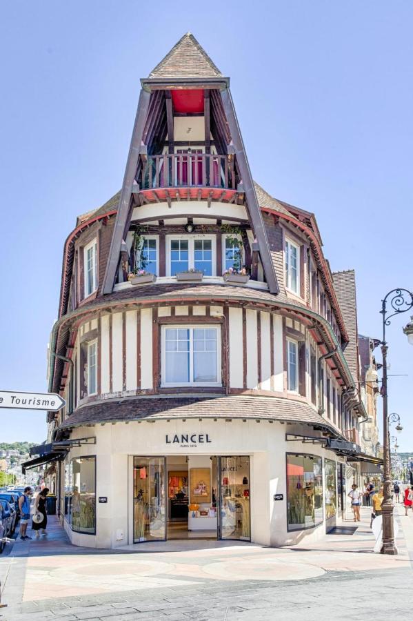 Castel Saint Clair - Trois Pieces - Deauville Centre Екстер'єр фото