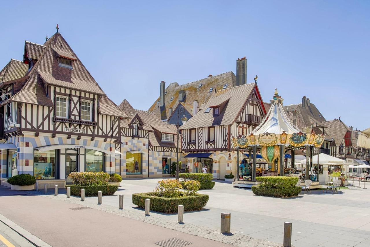 Castel Saint Clair - Trois Pieces - Deauville Centre Екстер'єр фото